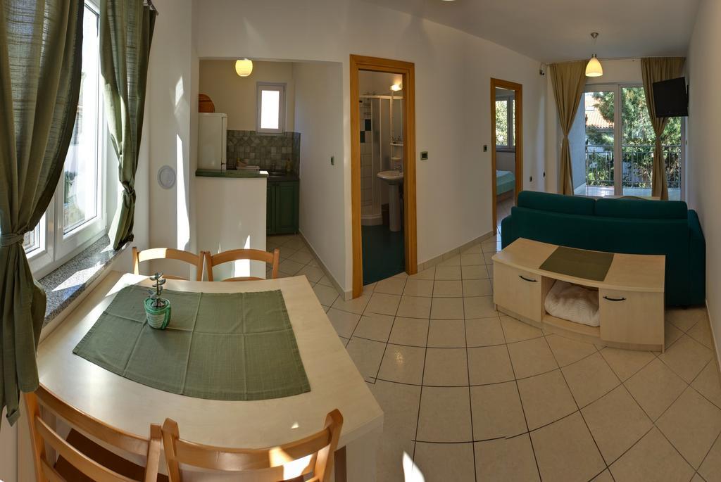 Vis A Vis Apartments Baška Cameră foto