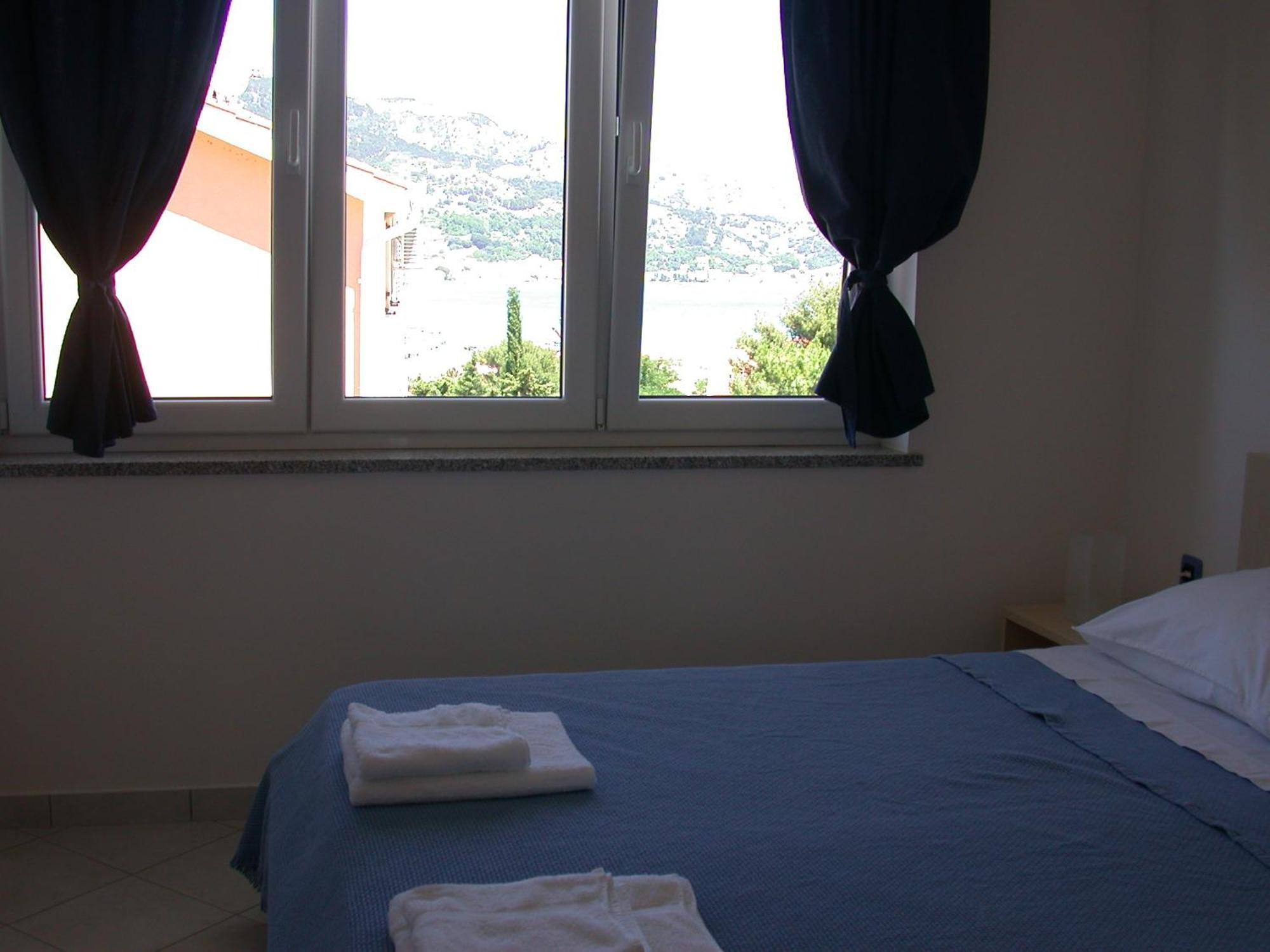 Vis A Vis Apartments Baška Exterior foto