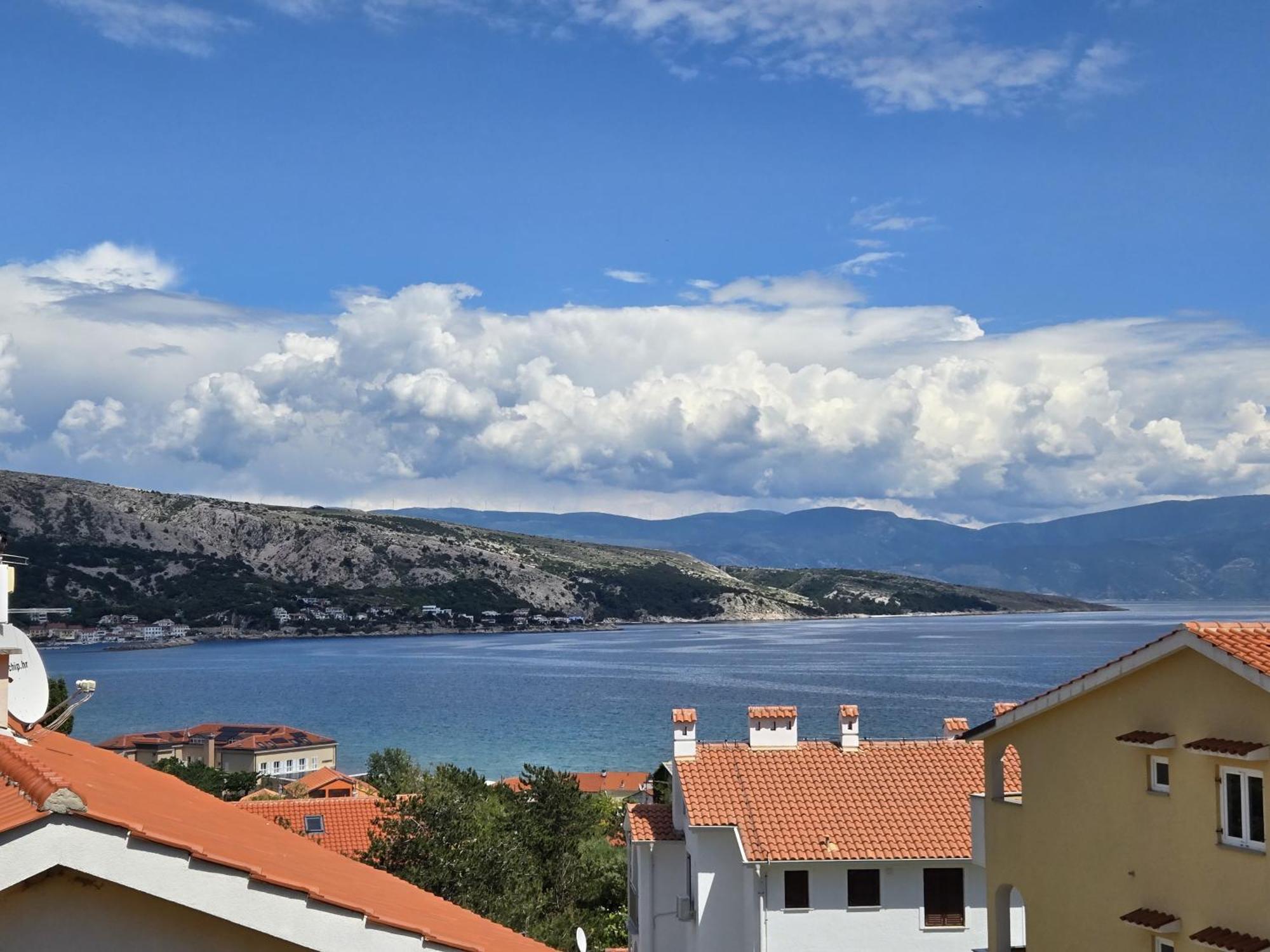 Vis A Vis Apartments Baška Exterior foto